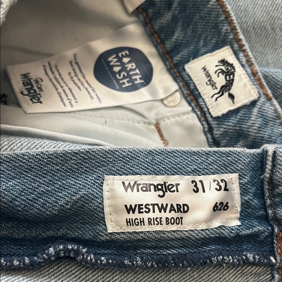 Wrangler Westward 626 High Rise Boot Jean - Picture 10 of 10